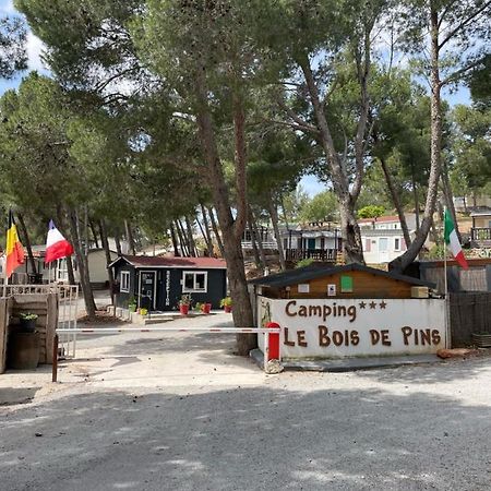 Camping Le Bois De Pins Salses-le-Château Exterior foto