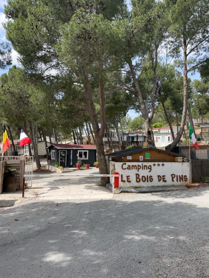 Camping Le Bois De Pins Salses-le-Château Exterior foto