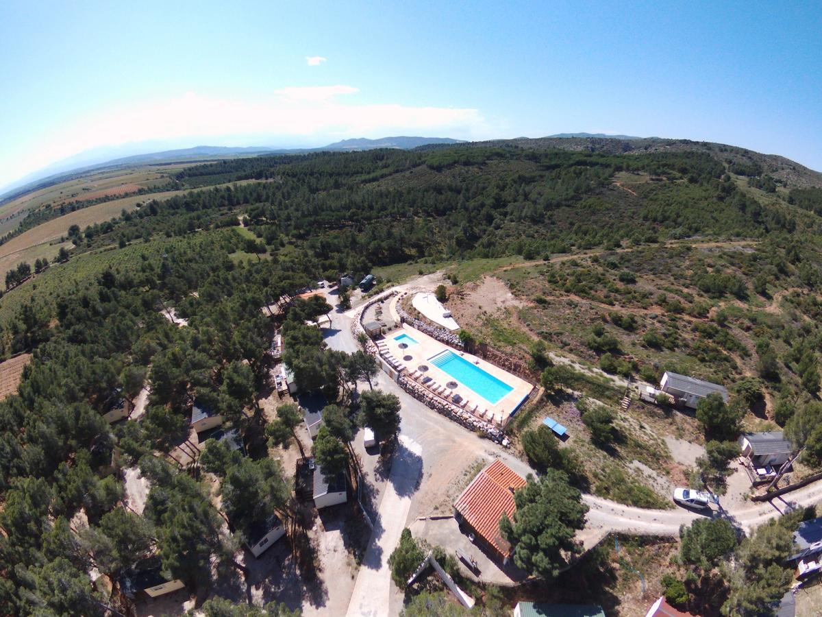 Camping Le Bois De Pins Salses-le-Château Exterior foto